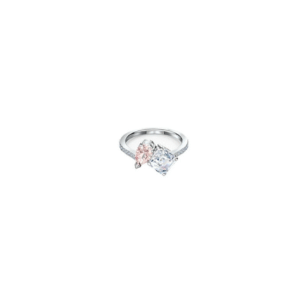 5535339  High quality Swarovski ring with original logo.