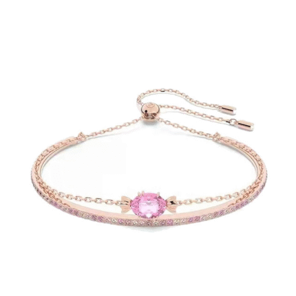 5613739  High quality Swarovski bracelet with original logo.