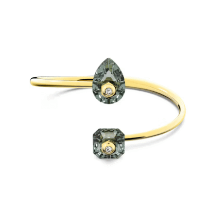 5674487  High quality Swarovski bracelet with original logo.